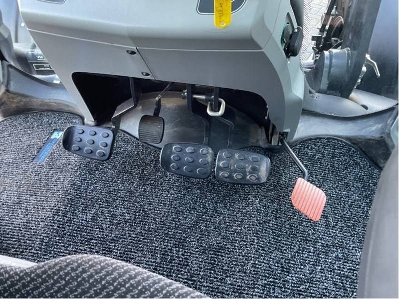 2021 Valtra T174E Direct - immagine 8